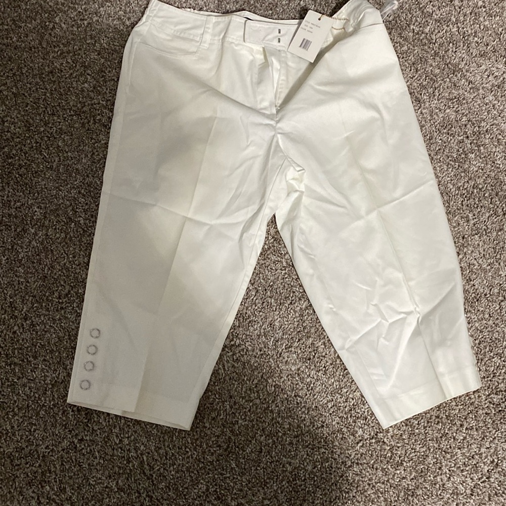 Brand New White Capri